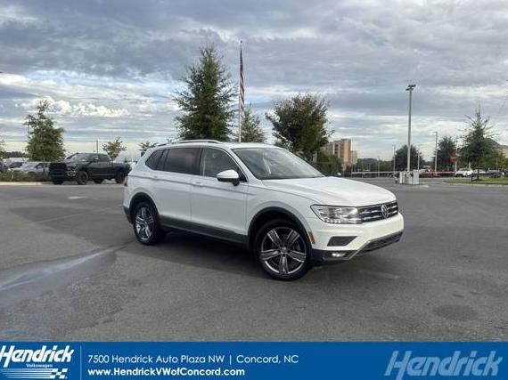 VOLKSWAGEN TIGUAN 2020 3VV2B7AX0LM149390 image