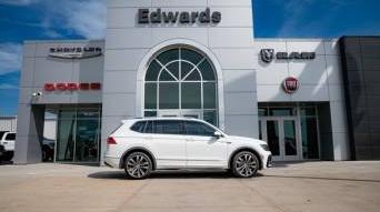 VOLKSWAGEN TIGUAN 2020 3VV4B7AXXLM135621 image