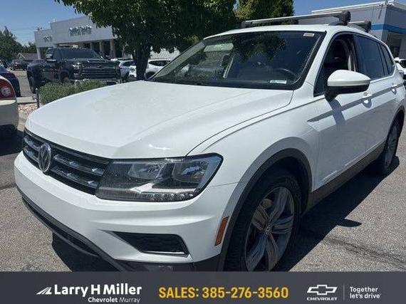 VOLKSWAGEN TIGUAN 2020 3VV2B7AX5LM033831 image