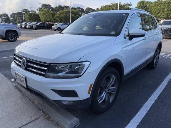 VOLKSWAGEN TIGUAN 2020 3VV2B7AX2LM123843 image