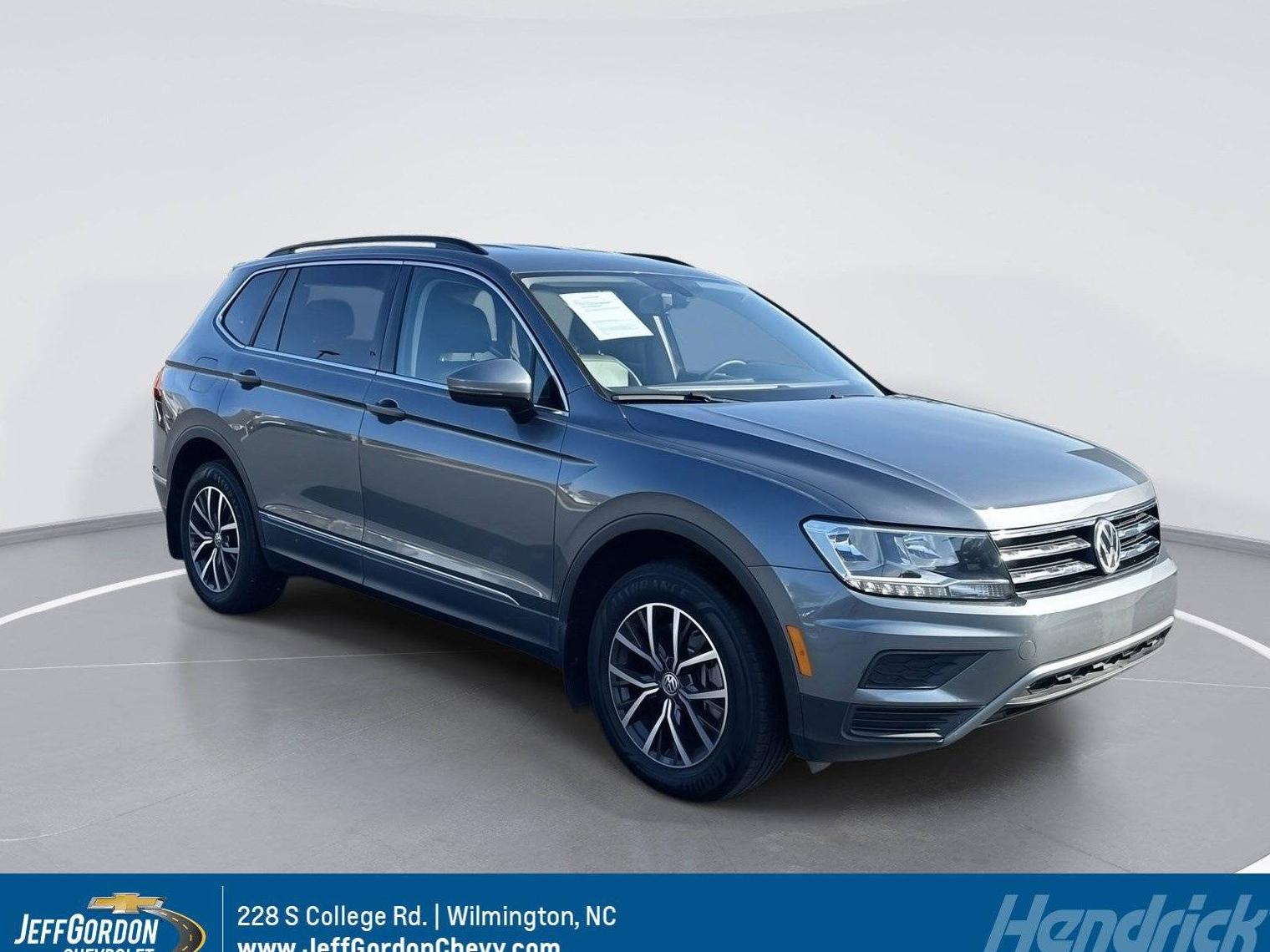 VOLKSWAGEN TIGUAN 2020 3VV3B7AX3LM072700 image