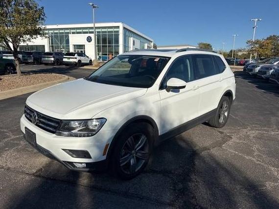 VOLKSWAGEN TIGUAN 2020 3VV2B7AX7LM114510 image