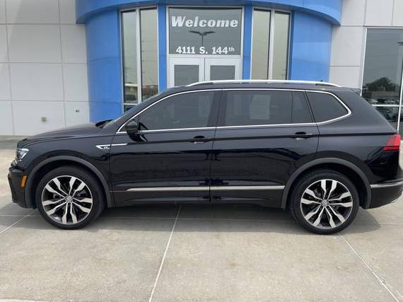 VOLKSWAGEN TIGUAN 2020 3VV4B7AX4LM034770 image