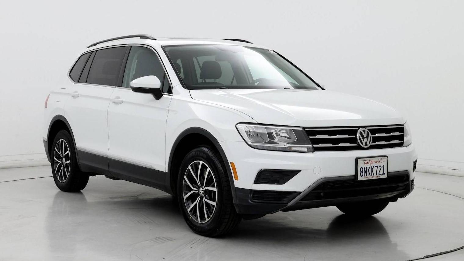 VOLKSWAGEN TIGUAN 2020 3VV3B7AX8LM028661 image