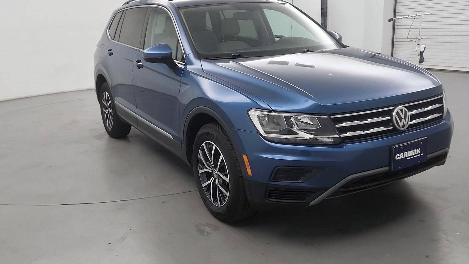 VOLKSWAGEN TIGUAN 2020 3VV2B7AX2LM007879 image