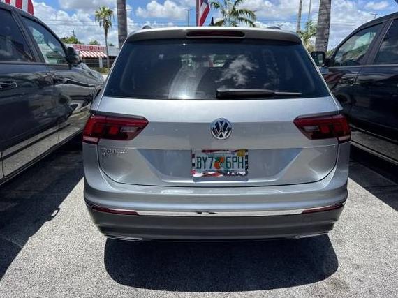 VOLKSWAGEN TIGUAN 2020 3VV3B7AXXLM141821 image
