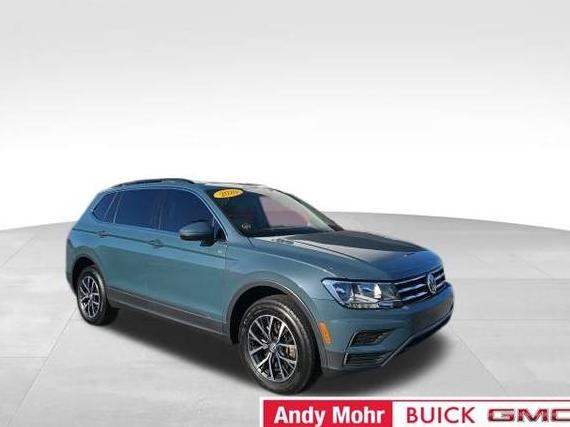 VOLKSWAGEN TIGUAN 2020 3VV2B7AX6LM102168 image