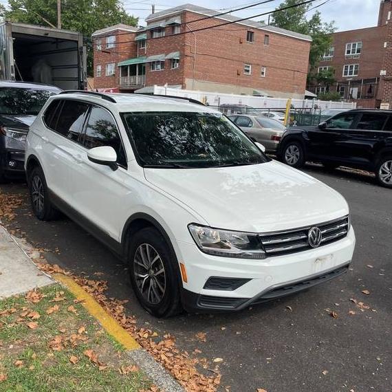 VOLKSWAGEN TIGUAN 2020 3VV3B7AXXLM096136 image