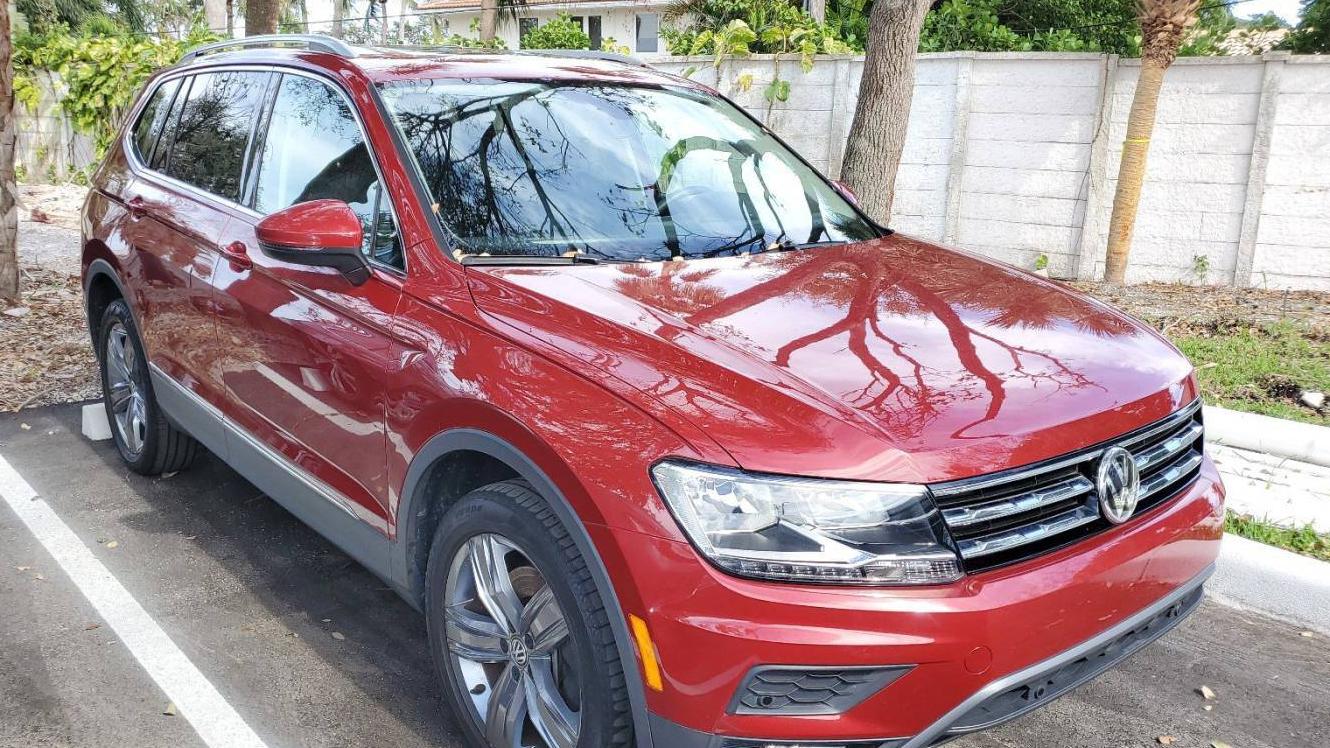 VOLKSWAGEN TIGUAN 2020 3VV3B7AX1LM137947 image