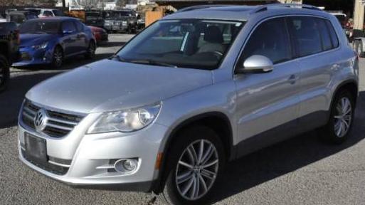 VOLKSWAGEN TIGUAN 2011 WVGBV7AX9BW536021 image