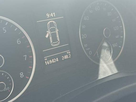 VOLKSWAGEN TIGUAN 2013 WVGAV7AX9DW020451 image