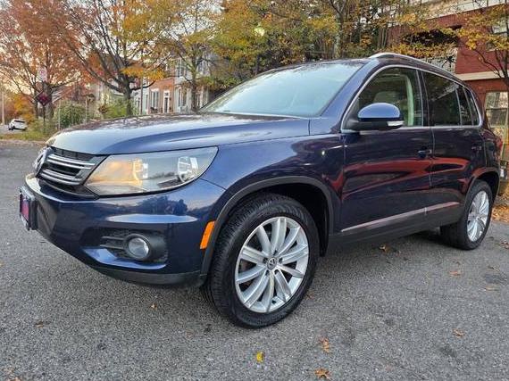 VOLKSWAGEN TIGUAN 2013 WVGBV7AX5DW528162 image
