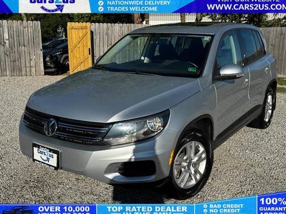 VOLKSWAGEN TIGUAN 2013 WVGBV7AX0DW502827 image