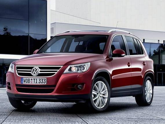 VOLKSWAGEN TIGUAN 2010 WVGBV7AX4AW003637 image