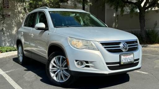 VOLKSWAGEN TIGUAN 2010 WVGAV7AX9AW002415 image