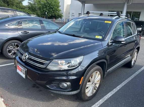 VOLKSWAGEN TIGUAN 2014 WVGBV3AX4EW548963 image