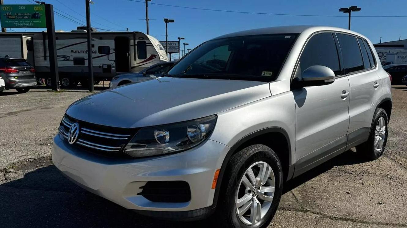 VOLKSWAGEN TIGUAN 2014 WVGBV3AX0EW548152 image