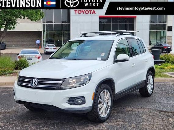 VOLKSWAGEN TIGUAN 2015 WVGAV7AX4FW544562 image