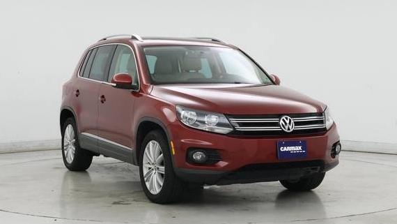 VOLKSWAGEN TIGUAN 2015 WVGAV7AX2FW018074 image