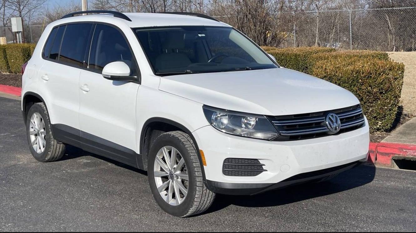 VOLKSWAGEN TIGUAN 2015 WVGAV7AXXFW507127 image