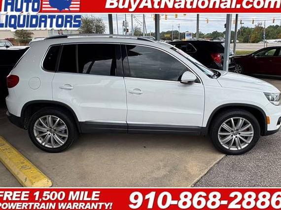 VOLKSWAGEN TIGUAN 2015 WVGAV7AX9FW515400 image