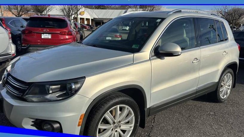 VOLKSWAGEN TIGUAN 2015 WVGBV7AX0FW608181 image