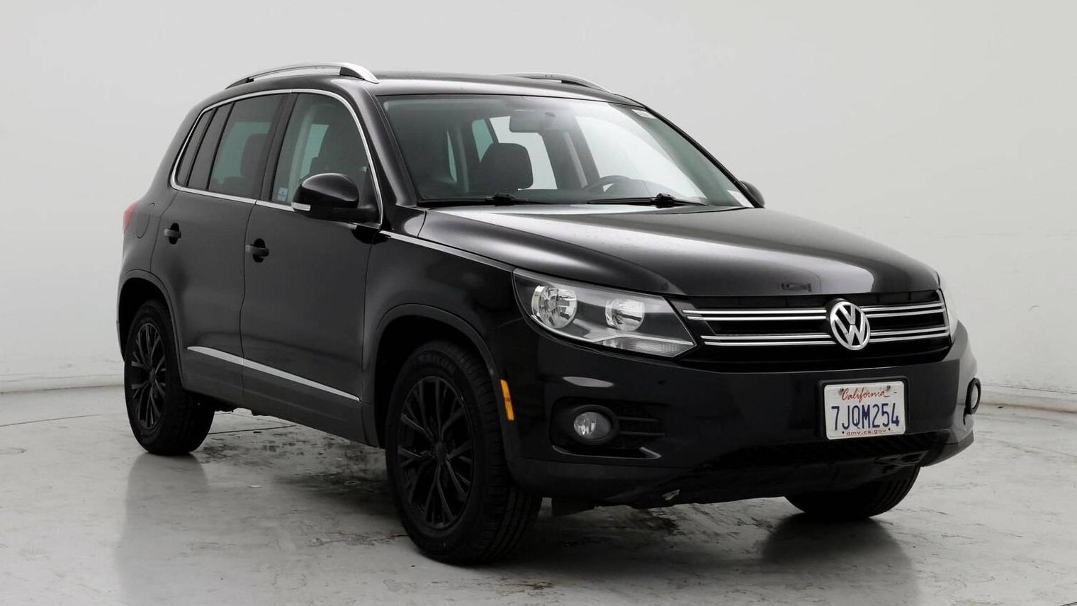 VOLKSWAGEN TIGUAN 2015 WVGAV7AX4FW554590 image