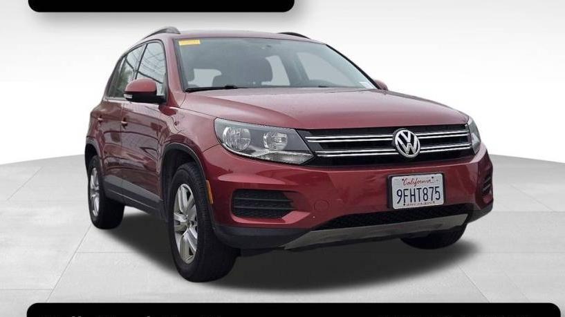 VOLKSWAGEN TIGUAN 2015 WVGBV7AX7FW008189 image