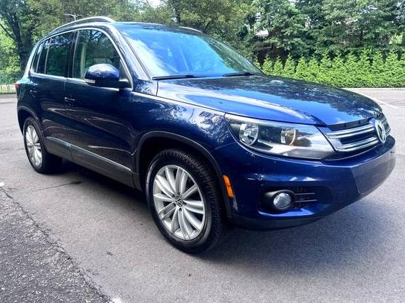 VOLKSWAGEN TIGUAN 2015 WVGBV7AX0FW554929 image