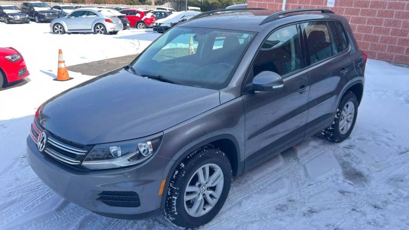 VOLKSWAGEN TIGUAN 2015 WVGBV7AX4FW577792 image