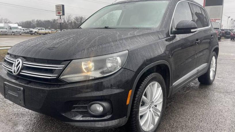 VOLKSWAGEN TIGUAN 2015 WVGAV7AXXFW517205 image