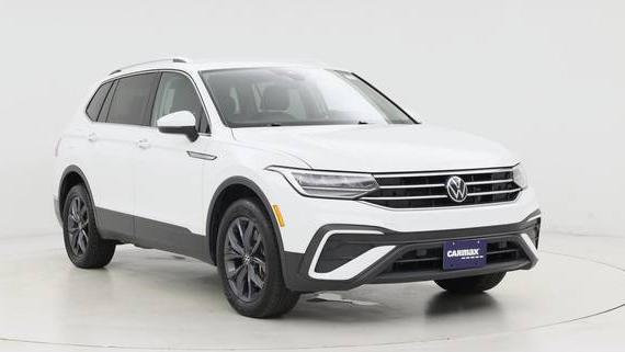 VOLKSWAGEN TIGUAN 2022 3VV3B7AX3NM175327 image