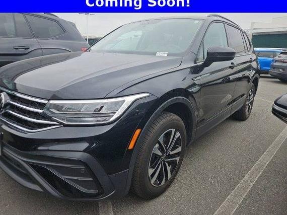 VOLKSWAGEN TIGUAN 2022 3VV1B7AX1NM021111 image