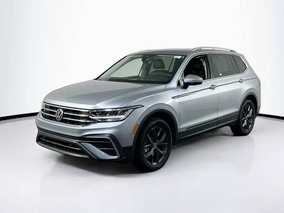 VOLKSWAGEN TIGUAN 2022 3VV3B7AX1NM166223 image