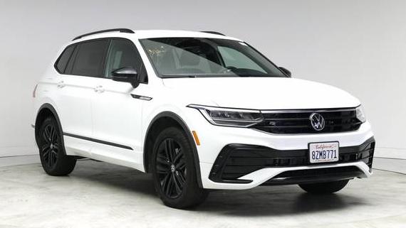 VOLKSWAGEN TIGUAN 2022 3VVCB7AX4NM039109 image