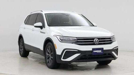 VOLKSWAGEN TIGUAN 2022 3VV3B7AX2NM125759 image