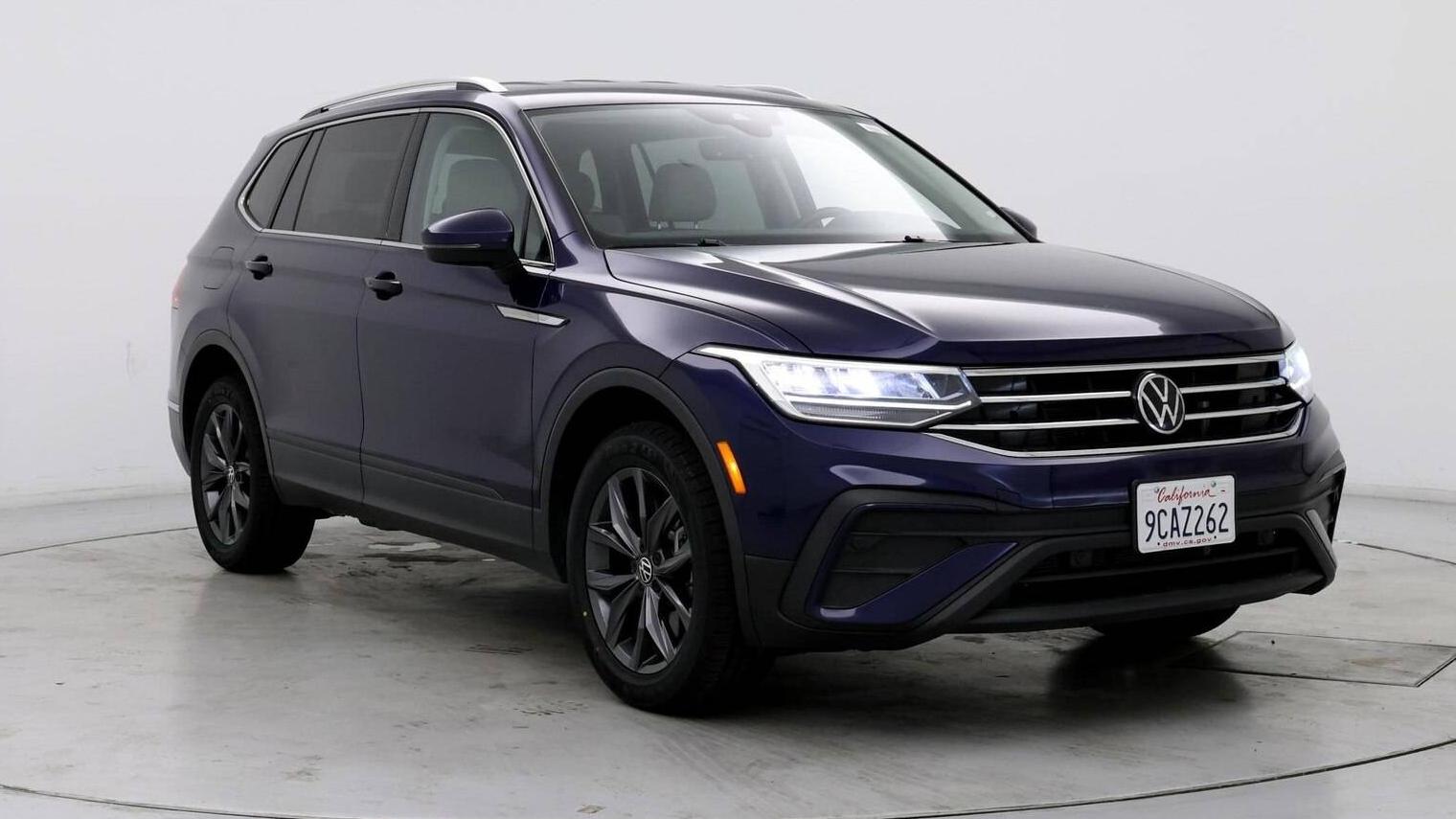 VOLKSWAGEN TIGUAN 2022 3VV3B7AX4NM103388 image