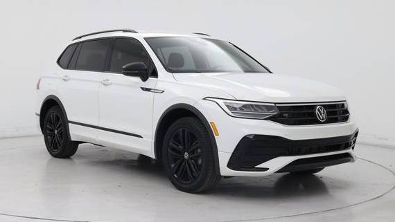 VOLKSWAGEN TIGUAN 2022 3VVCB7AX6NM022876 image