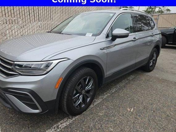 VOLKSWAGEN TIGUAN 2022 3VV3B7AX9NM067665 image