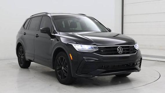 VOLKSWAGEN TIGUAN 2022 3VVCB7AX1NM028701 image