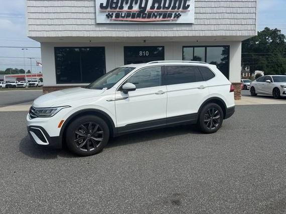 VOLKSWAGEN TIGUAN 2022 3VV3B7AX9NM042927 image