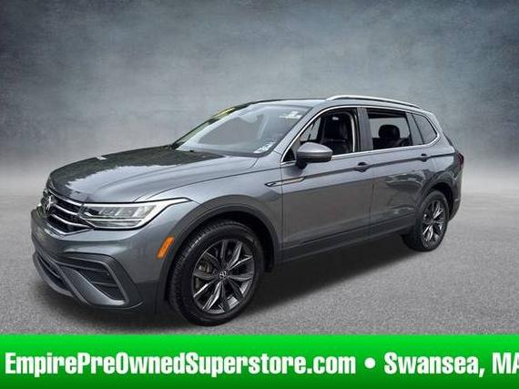 VOLKSWAGEN TIGUAN 2022 3VV3B7AX0NM153656 image