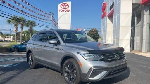 VOLKSWAGEN TIGUAN 2022 3VV3B7AX4NM166183 image