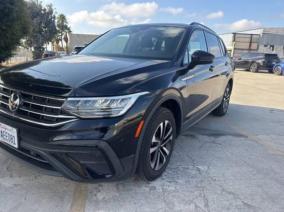 VOLKSWAGEN TIGUAN 2022 3VV1B7AX3NM045636 image VOLKSWAGEN TIGUAN 2022 3VV1B7AX3NM045636 image