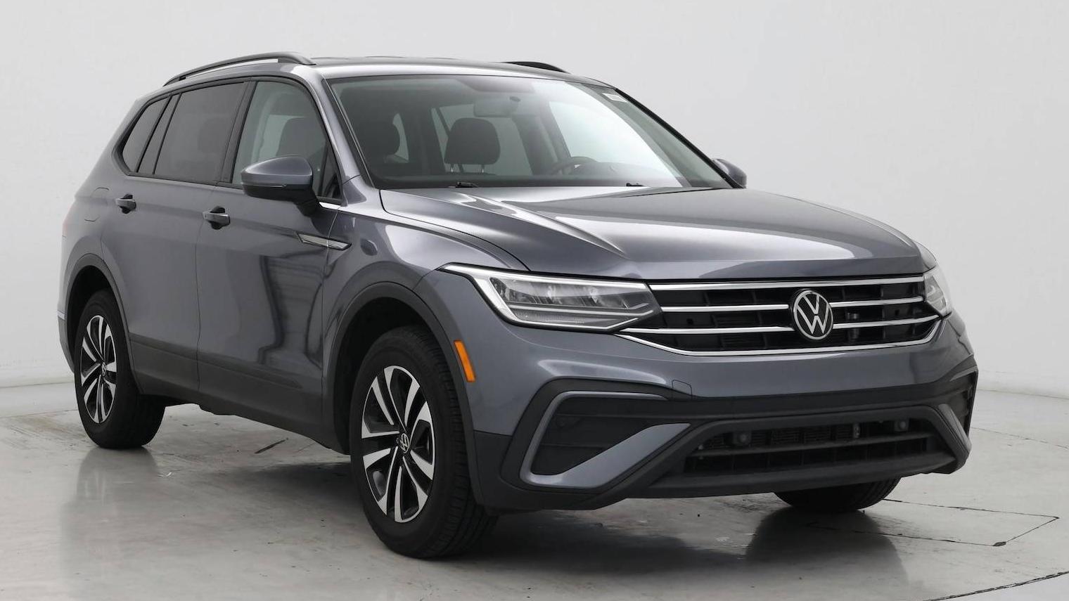 VOLKSWAGEN TIGUAN 2022 3VV1B7AXXNM029904 image