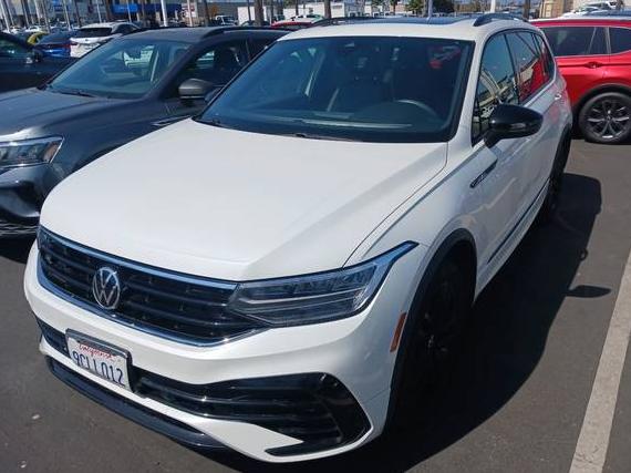 VOLKSWAGEN TIGUAN 2022 3VVCB7AX8NM128648 image