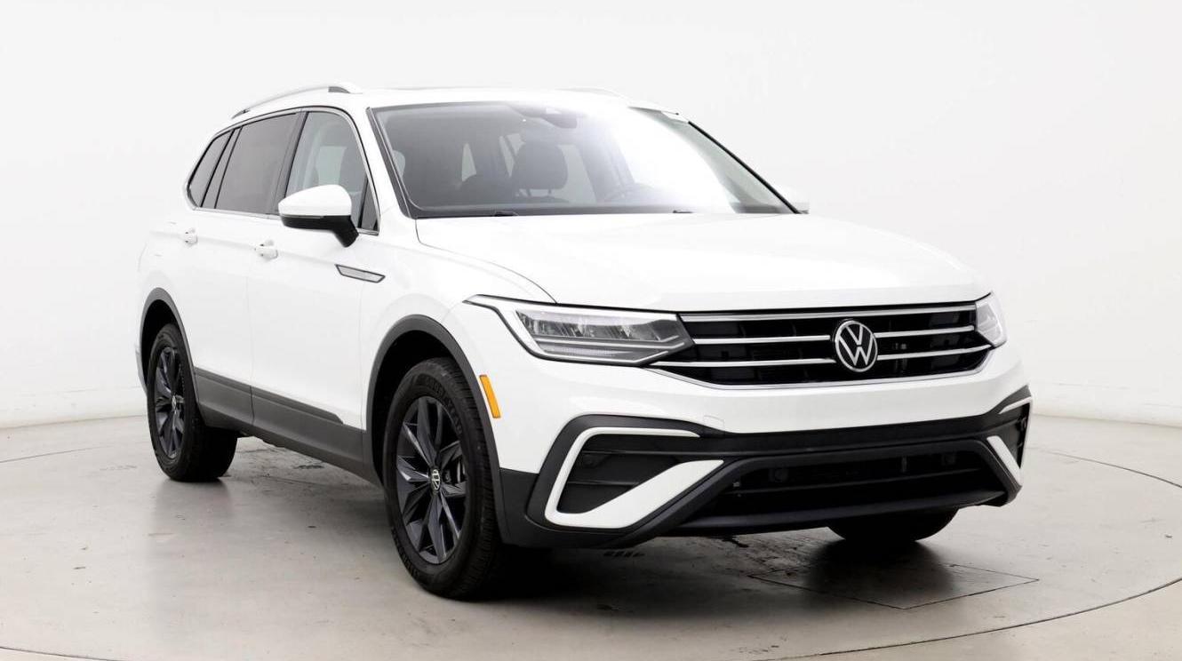 VOLKSWAGEN TIGUAN 2022 3VV3B7AX6NM069793 image