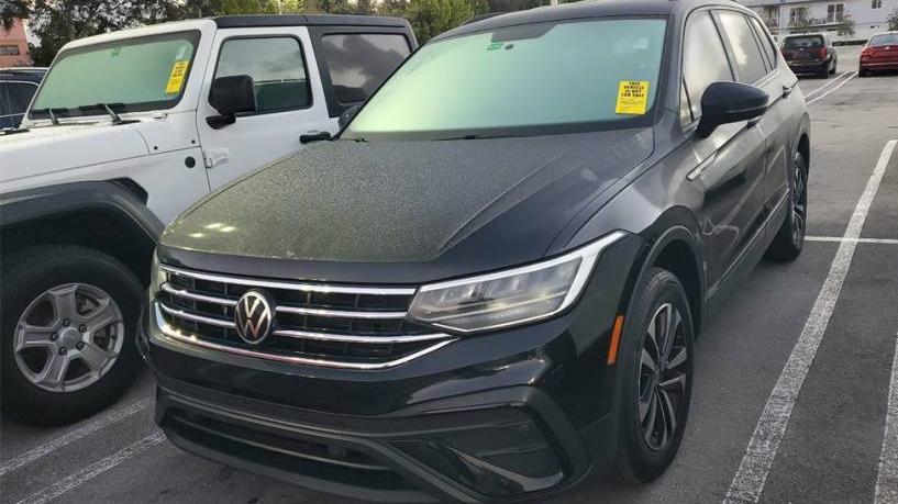 VOLKSWAGEN TIGUAN 2022 3VV1B7AX7NM157369 image