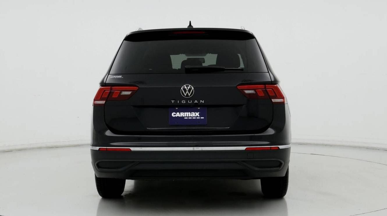 VOLKSWAGEN TIGUAN 2022 3VV1B7AX7NM014258 image