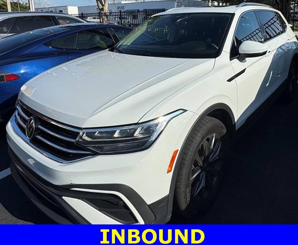 VOLKSWAGEN TIGUAN 2022 3VV3B7AX1NM053534 image